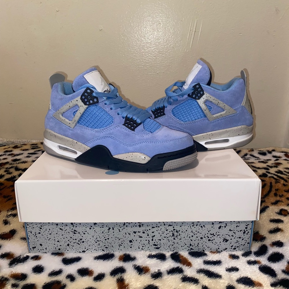 Jordan 4 “UNC”